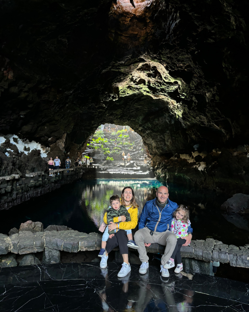 jameos del agua Lanzarote con bambini